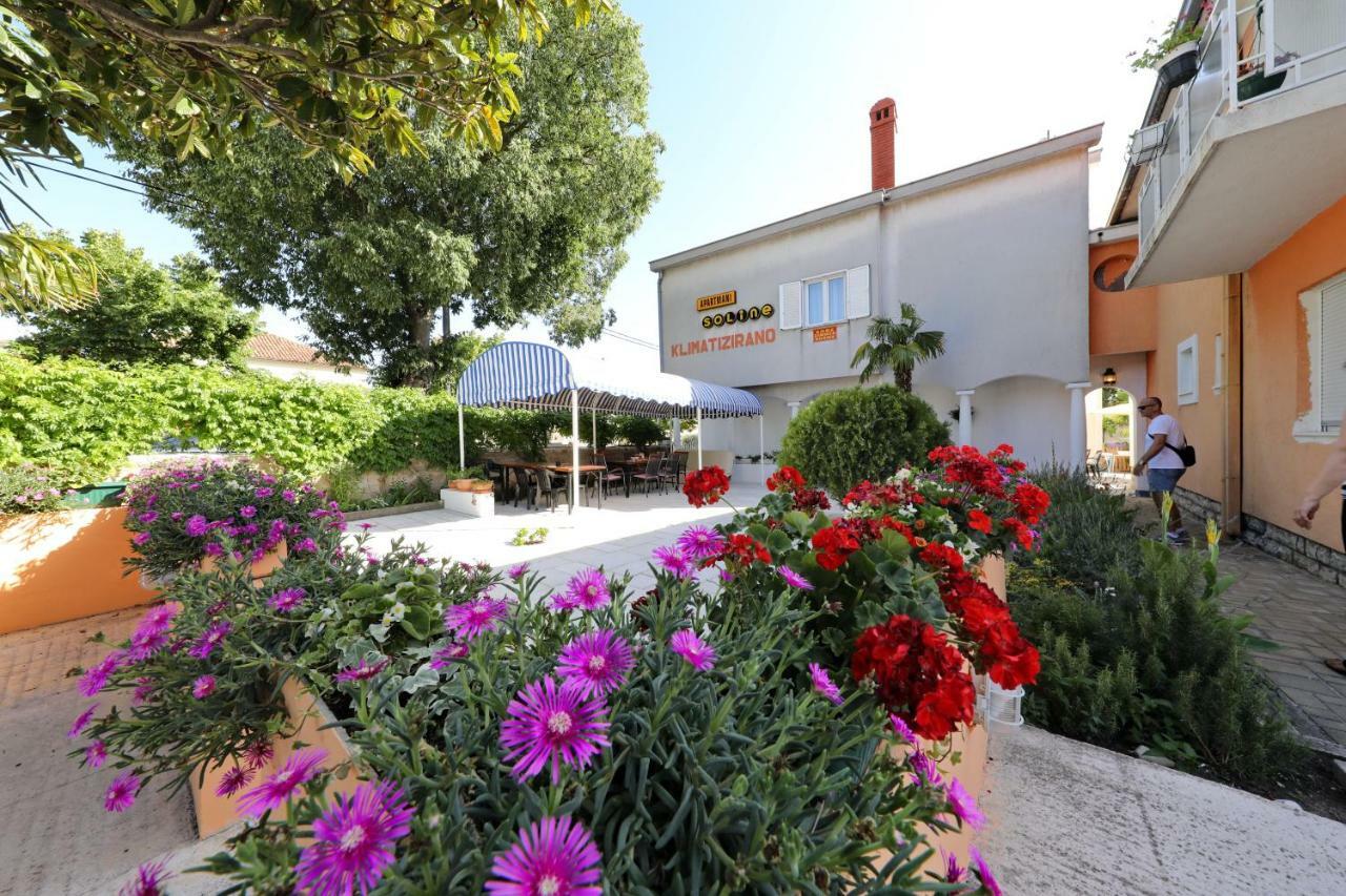 Rooms & Apartments Soline Nuove Biograd Na Moru Exterior photo